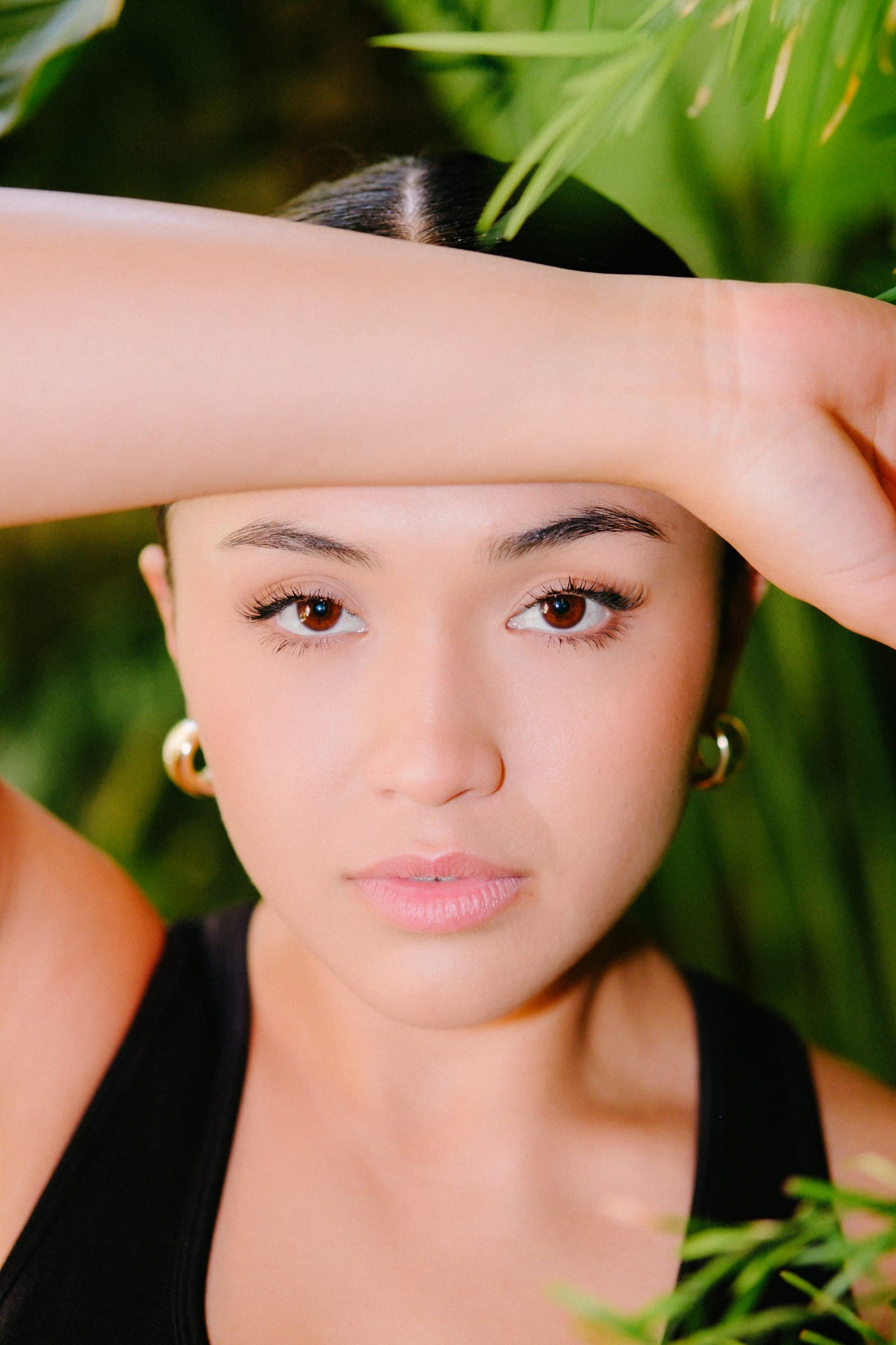 Golden Hour Glow: Your Clean-Girl Beauty Edit